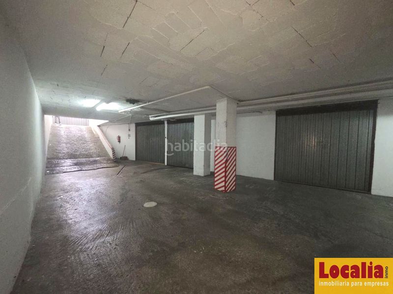 Foto e6e5546c-f643-4d29-8f64-b2ec43113b89. Aparcament cotxe a Inmobiliaria - Barreda Torrelavega