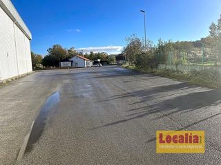 Affitto Area edificabile industriale in Entrambasaguas. Alquiler de parcela para aparcamiento de camiones