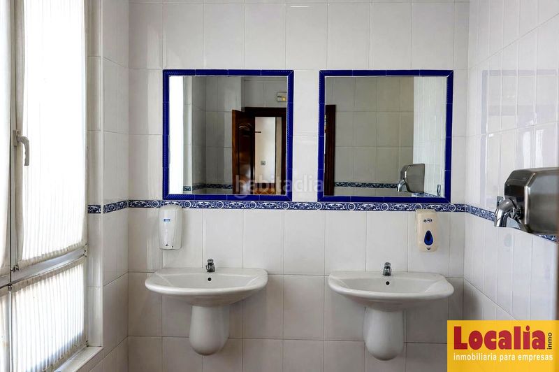 Foto b22bb486-cabc-42e8-bd1e-8394effd8996. Casa amb aparcament a Samano Castro - Urdiales