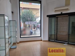Miete Büro  Bonifacio del castillo. Oficina muy bien ubicada en torrelavega