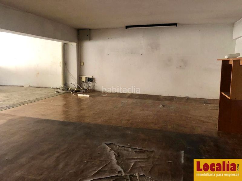 Foto b439a9c0-79c6-4326-802b-c49b68ea1d2f. Local comercial a Centro Torrelavega