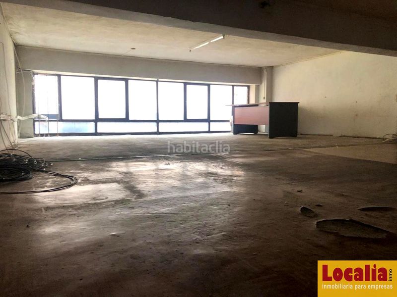 Foto be86a18a-8d2f-49cd-bddd-c1e9de6bf551. Local comercial a Centro Torrelavega