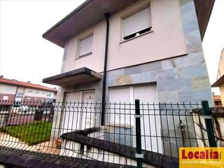 Casa a Barrio san roque 102. Atractivo chalet en venta,oreña, alfoz de lloredo.