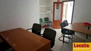 Local Comercial a Tanos