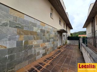 Casa  Barrio san roque. Chalet de vpo en venta, oreña, alfoz de lloredo