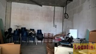 Lloguer Local Comercial  Barrio la rañada. Localia inmobiliaria comercializa este local situado en el barri