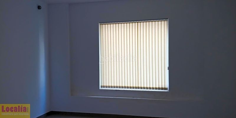 Foto 49555bc2-5738-4f47-b951-477ab5c129f3. Lloguer local comercial a Centro Torrelavega