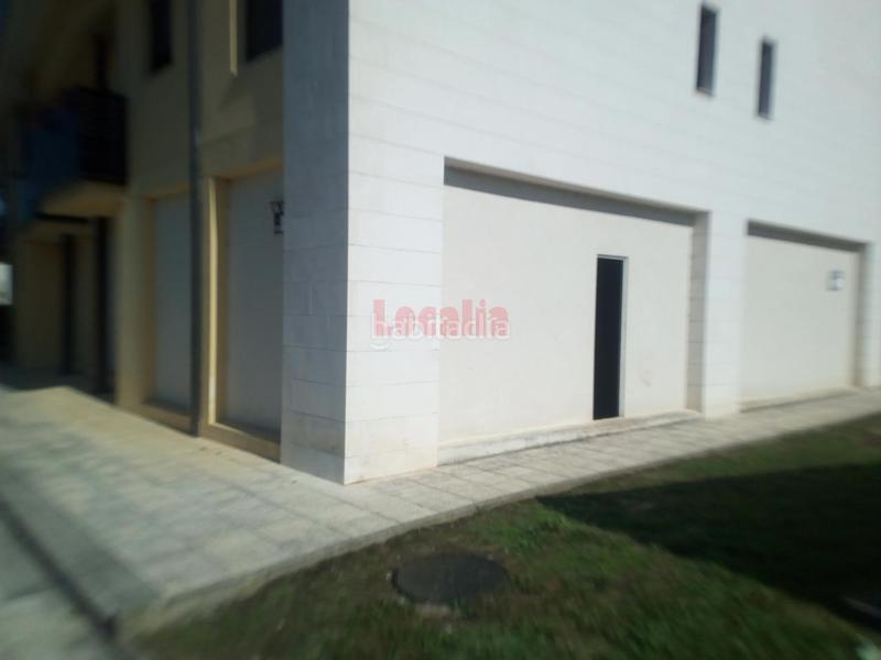 Foto 0d48f881-ad71-403e-be8d-188075d1e4aa. Alquiler local comercial en Arenas de Iguña