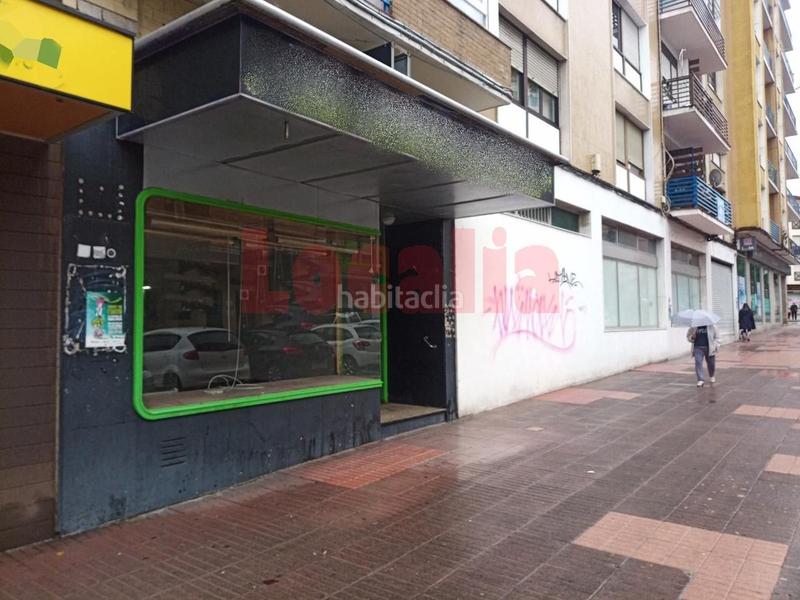 Foto 36a6f183-dd8d-4332-8732-b8afed981ad1. Affitto locale commerciale in Centro Torrelavega