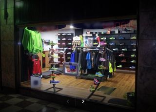 Locale commerciale in José María Pereda