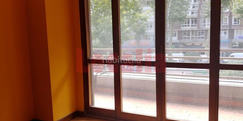 Foto 8a871a2e-8935-40ab-a830-a6e6aabbb021. Miete büro in Numancia - San Fernando Santander
