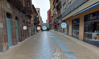 Location Local commercial  N/a. Localia inmobiliaria alquila céntrico local ubicado en calle sem