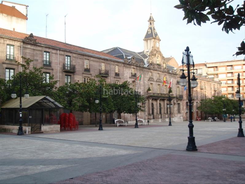 Foto aca788c4-2826-4f83-b299-c4ee9c9ea259. Miete büro in Centro Torrelavega