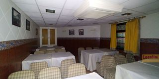 Local Comercial a Albericia 40. Bar restaurante totalmente amueblado y equipado en santander