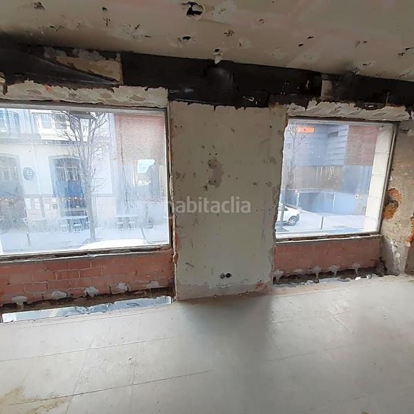 Foto 1f9b4038-0f47-4d7e-9042-e0cf664ae0cd. Location local commercial dans Puerto Chico Santander