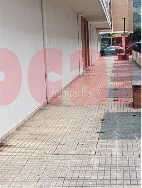 Foto 1f0b00b2-75ce-4162-b28e-2db1cc653c28. Lloguer local comercial a Corrales de Buelna (Los)