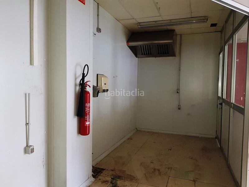 Foto 5ba3e7b2-dbe6-408c-9323-96e3f78e2fd2. Lloguer local comercial a Corrales de Buelna (Los)
