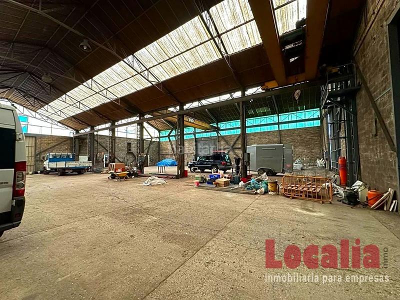 Foto 9f3dc514-96e8-47ad-9b16-304c2154a5ce. Location bâtiment à usage industriel dans Reocín