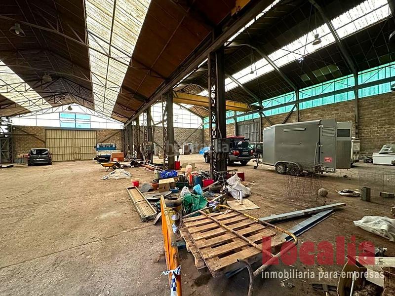 Foto cb33d487-5556-4cc4-b67c-c388ef6062f5. Location bâtiment à usage industriel dans Reocín