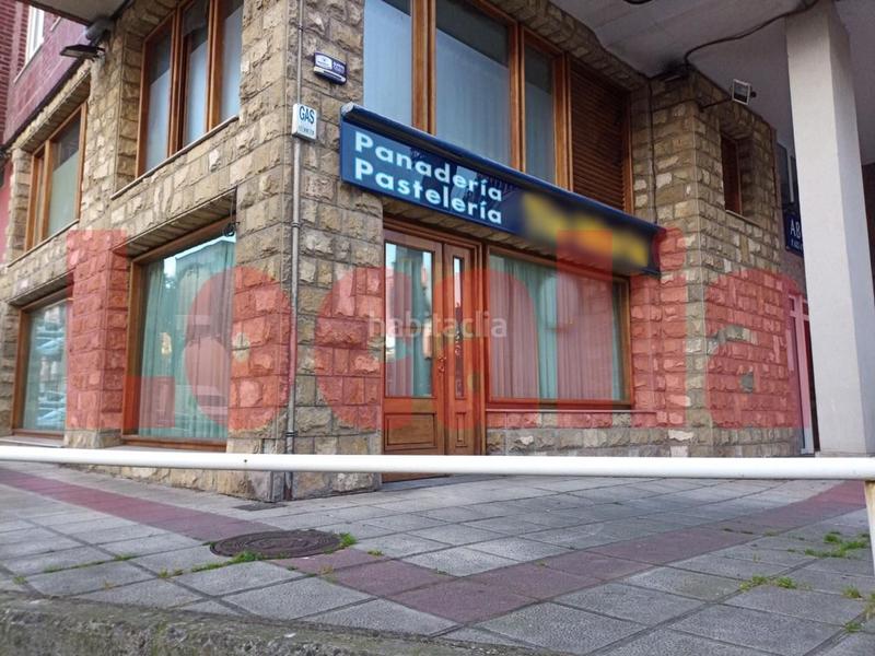 Foto ecf16b8e-7b92-43d2-b81c-0a19acd3d2ff. Rent business premise in Muriedas Camargo