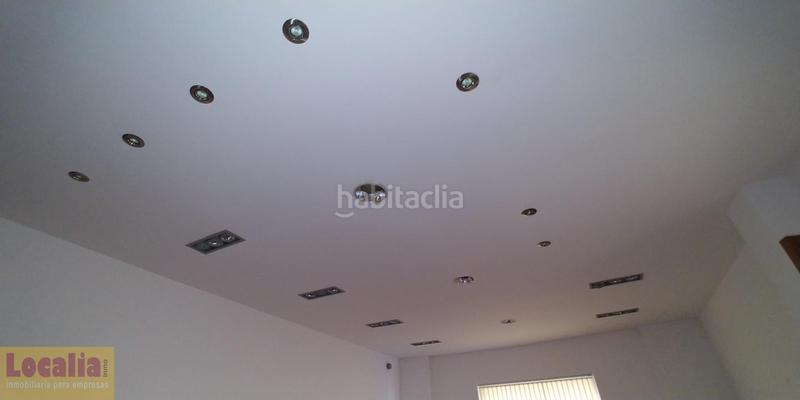 Foto 70a088b1-a31a-42c8-ab4c-c000a917fe7b. Location local commercial dans Centro Torrelavega