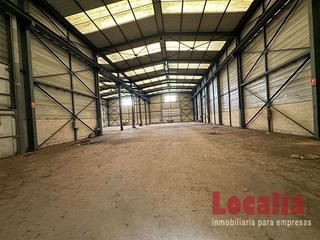 Lloguer Nau industrial a Reocín. Nave ideal como centro deportivo, padel, rocodromo, ...