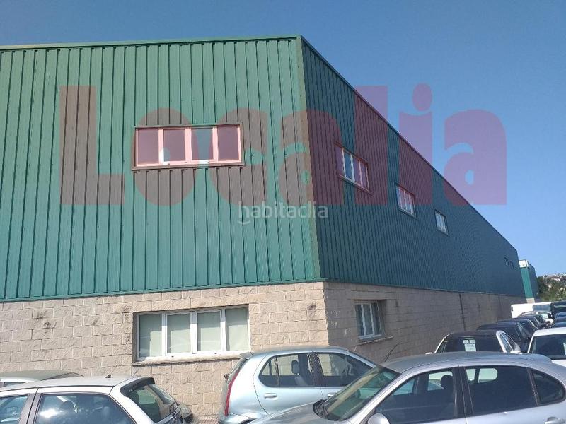 Foto 69e4cec8-93a1-41df-ab76-ff0955e298a3. Location bureau dans Herrera Camargo