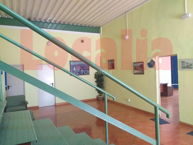 Foto 88800cbb-0f41-41b7-a7cf-4a04ad2fc122. Location bureau dans Herrera Camargo