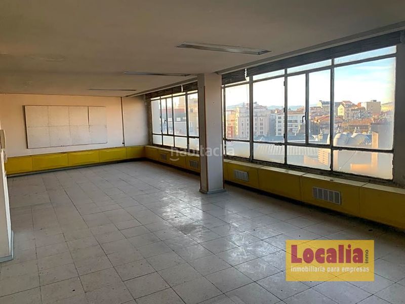 Foto 56d40315-8d88-4cab-8012-f36bac385c13. Miete büro in Centro - Ayuntamiento Santander