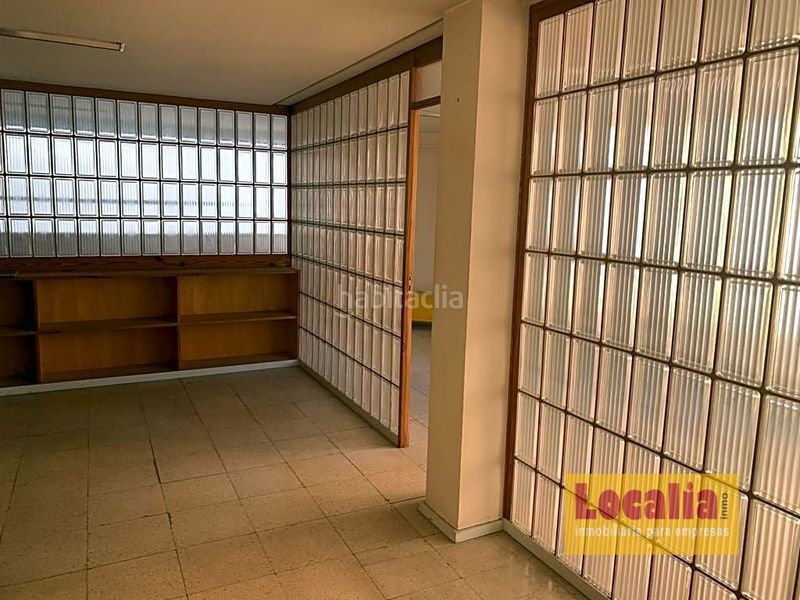 Foto 74458ec7-dc6e-4507-876d-0e38f9429af3. Miete büro in Centro - Ayuntamiento Santander