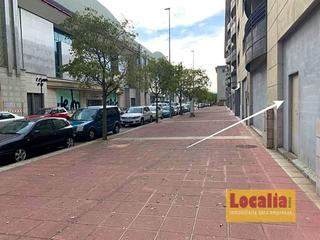 Location Local commercial  Calle francisco tomás y valiente. En localia inmobiliaria apostamos por las oportunidades, es por