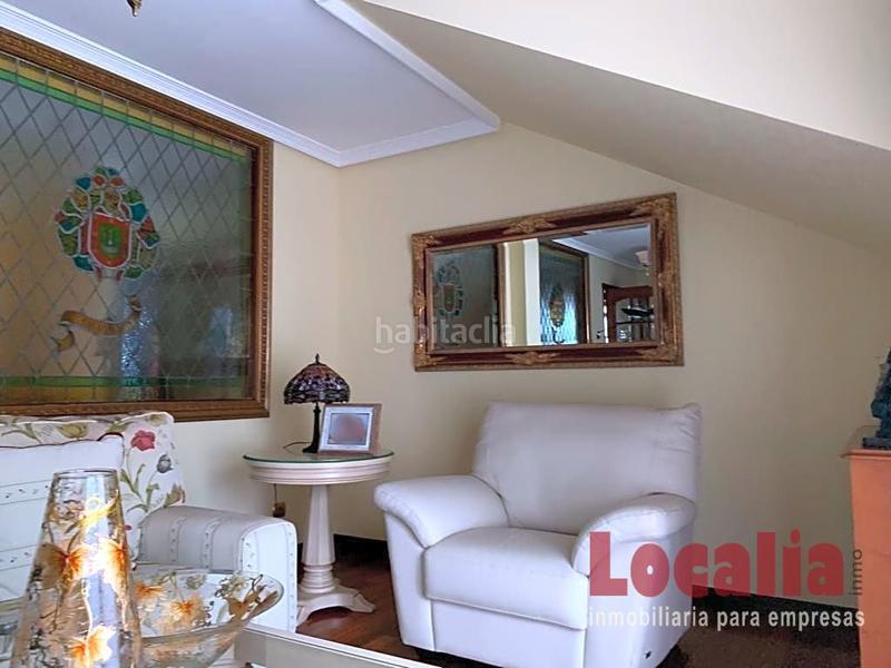 Foto 08697bcc-7a37-4655-8a8b-d27df853157c. Casa amb aparcament a Maliaño Camargo