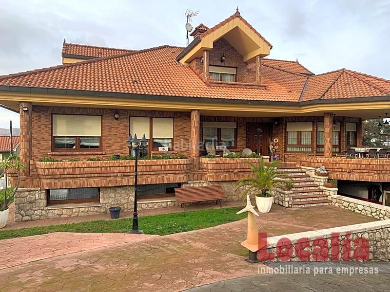 Foto 0f77a0ba-9272-4634-9683-51d730e2d31f. Casa amb aparcament a Maliaño Camargo
