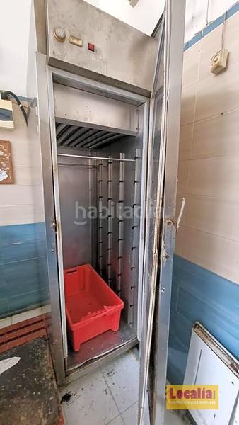 Foto aa67b105-0c5b-43bd-9e82-945445cc6812. Lloguer local comercial a Puerto Chico Santander