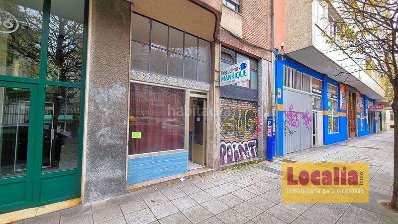 Foto c7dc4212-2a17-4677-a86d-68d2d0ea288a. Lloguer local comercial a Puerto Chico Santander