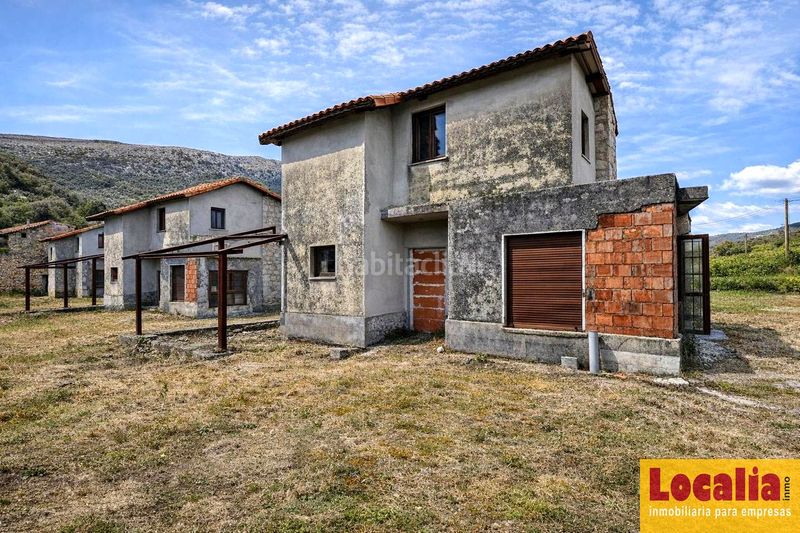 Foto 059b0d64-9f25-4dce-8663-f624854b89a2. Terreny residencial a Ruesga