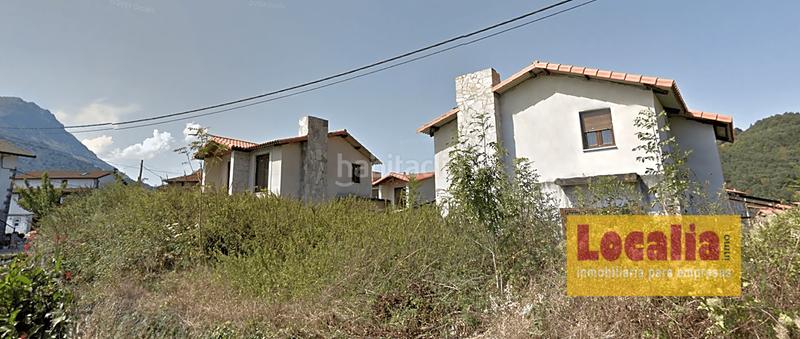 Foto 2a3e2dab-8aad-4931-8543-cfb82a43ef9e. Terreno residencial obra residencial parada de chalets en cantabria en Ruesga