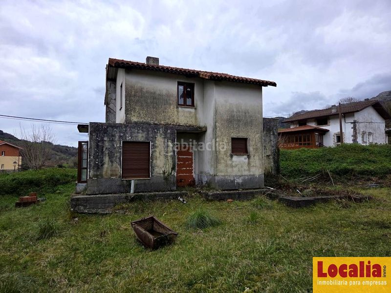 Foto 5cb2accf-a1e5-471f-bb17-cd2950c39f35. Terreny residencial a Ruesga