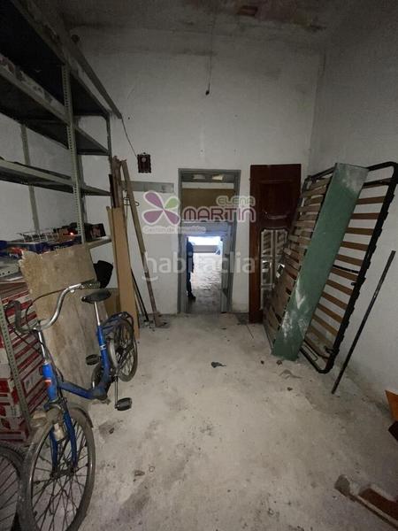 Foto 727a8240-57eb-4823-8891-1d99c2d745dc. Local comercial a San Julián - Barriada de Cortes Burgos