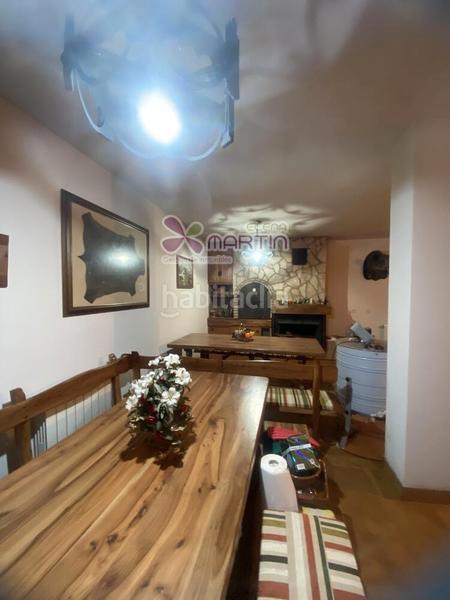 Foto 0131a5f2-c7f7-4fa1-a7ce-6675eff67243. Casa adossada amb calefacció aparcament a San Pedro y San Felices Burgos