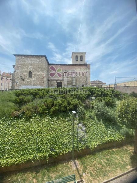Foto 8b325532-af4d-49b4-a9fa-be83187a5c66. Casa adossada amb calefacció aparcament a San Pedro y San Felices Burgos