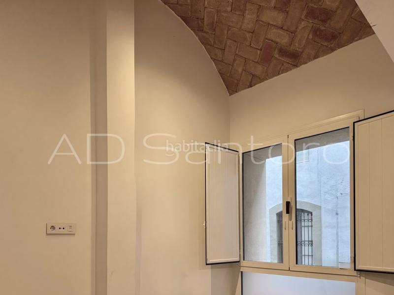 Foto e74d535f-20ae-4da1-b5b0-eb60d349cb4a. Planta baja  en centro vila en Centrevila Vilanova i la Geltrú