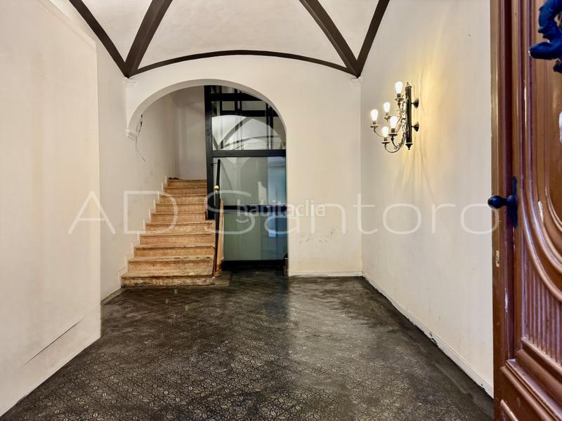 Foto f4aa9318-e961-4af0-b49f-117c37bd3fac. Planta baixa a Centrevila Vilanova i la Geltrú