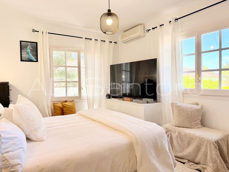Foto 6d9a2392-9cbb-4ea8-9aa0-628cfc2e6b3b. Casa amb aparcament a Mas d´En Serra - Els Cards Sant Pere de Ribes