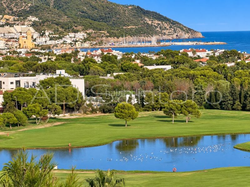 Foto 822f9f1b-ec58-4e61-9c5e-bed7cf58f22f. Casa amb aparcament a Can Girona - Terramar - Vinyet Sitges