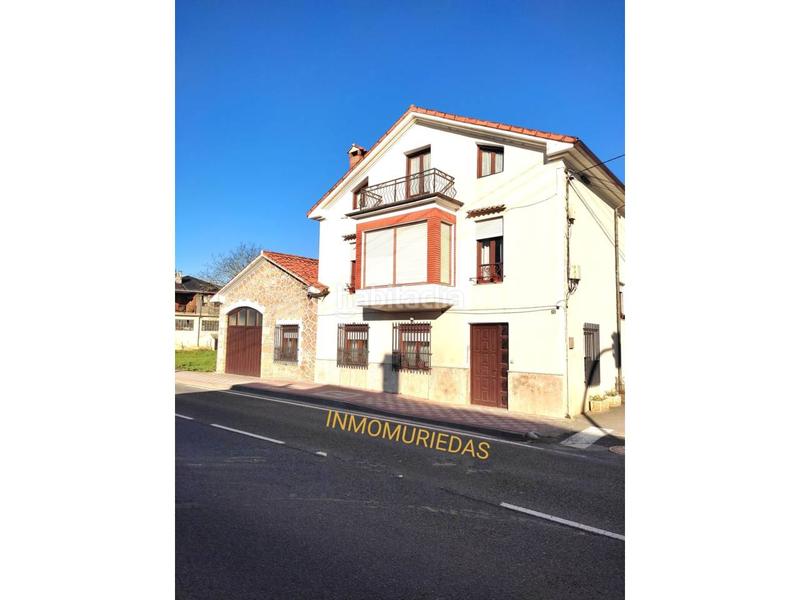Foto ec45d6ec-7f2c-4993-af81-da180d898f97. Casa  unifamiliar en venta en revilla en Pueblo Camargo