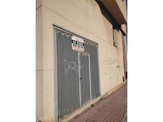Local Comercial  Menendez pelayo. Local en venta en maliañomuriedas