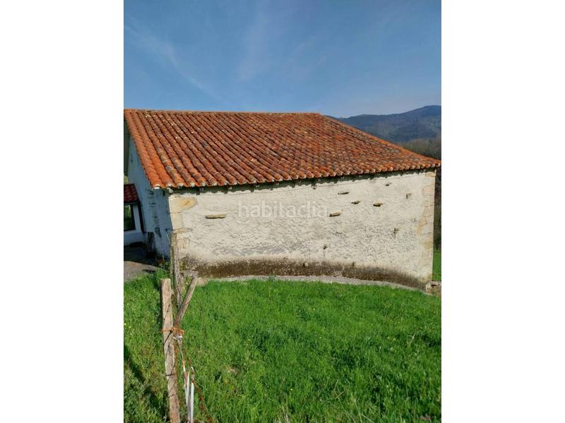 Foto a5956296-b9f1-4fb6-9d27-ff4581181afd. Casa venta de casa y terreno en sel del tojo en Corvera de Toranzo