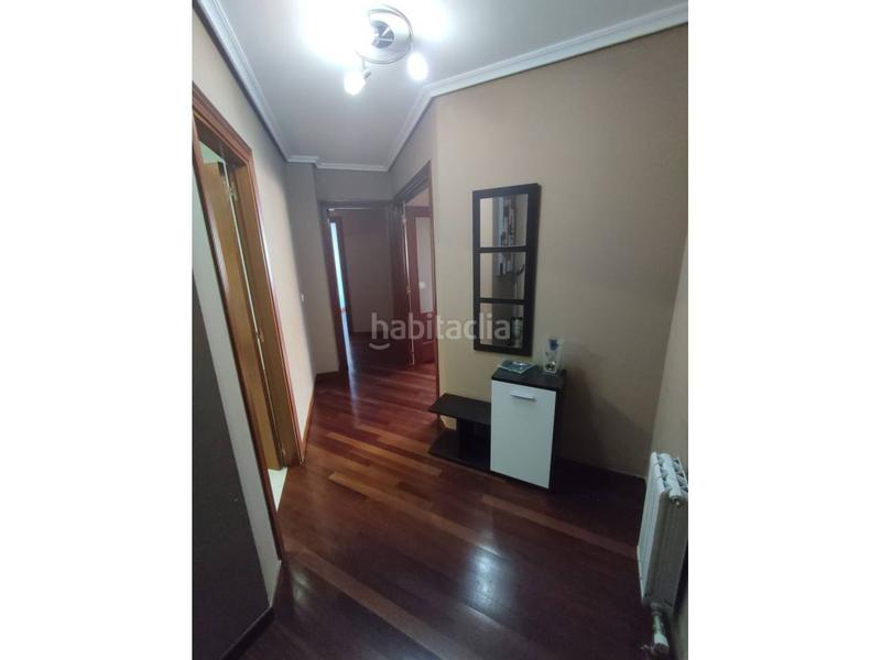 Foto 6842c4b8-5ada-4a60-922c-dfed1f112a4c. Piso venta de piso en centro urbano Muriedasmaliaño en Camargo