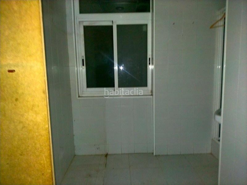 Foto e18e0044-c8b9-48ee-a733-3bcfb6350c16. Piso local en Ca n'Aurell Terrassa